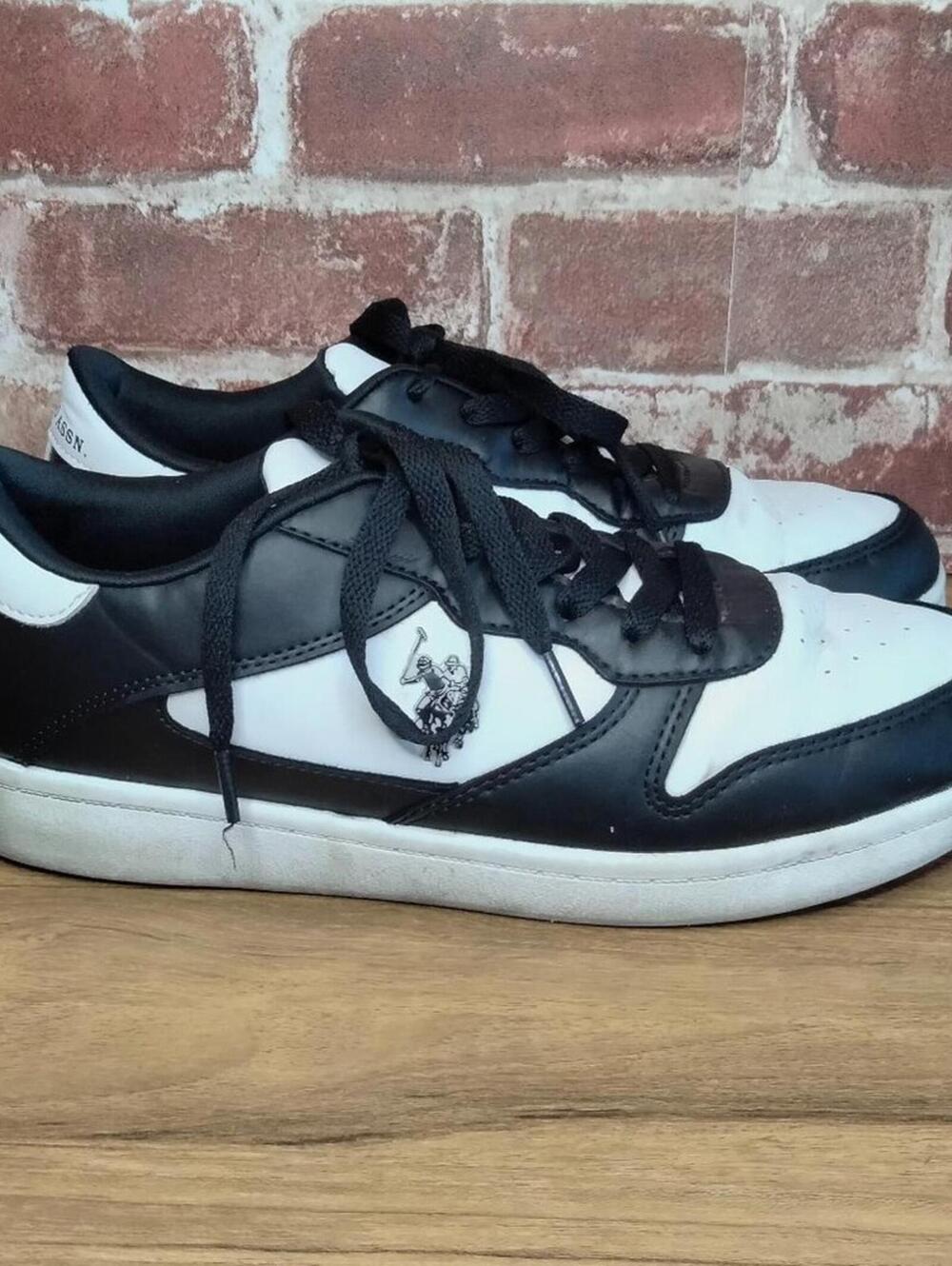 US Polo Shoes Womens Size 8 Beata Black White Low Top Sneakers - Picture 7 of 9